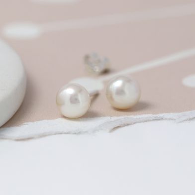 Sterling Silver White Freshwater Pearl Earrings